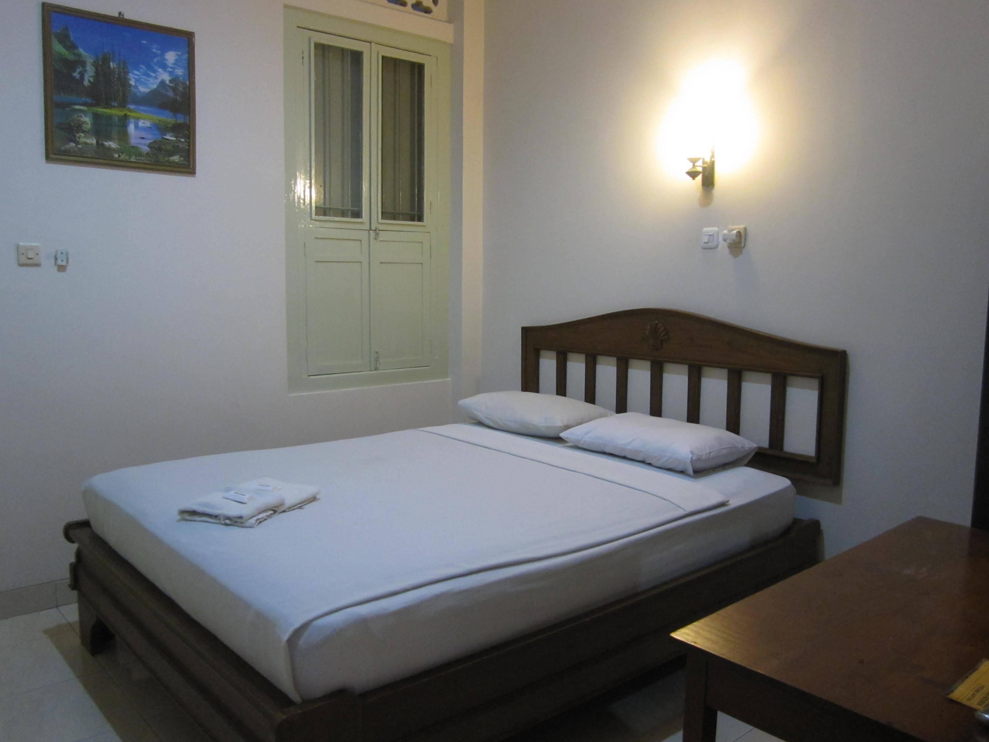 Hotel Besar Purwokerto Exteriör bild