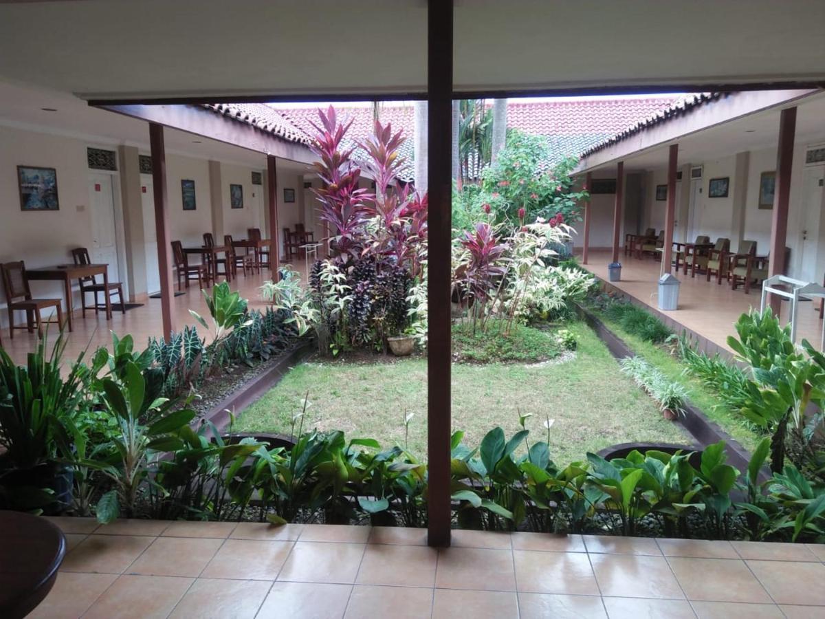 Hotel Besar Purwokerto Exteriör bild