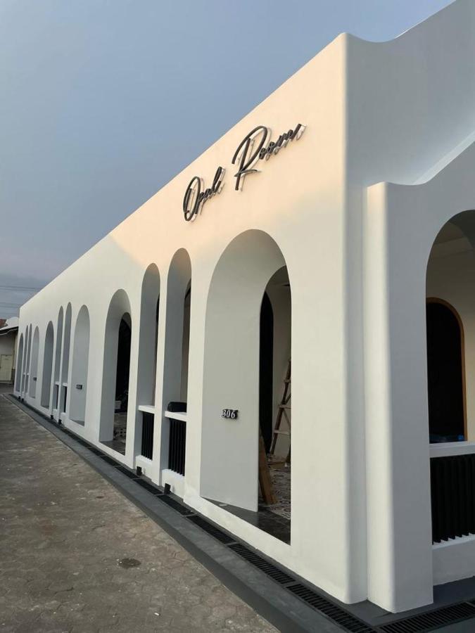 Hotel Besar Purwokerto Exteriör bild