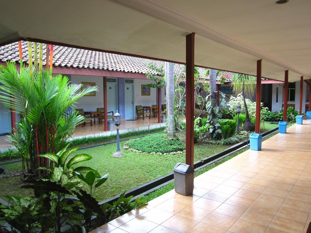 Hotel Besar Purwokerto Exteriör bild