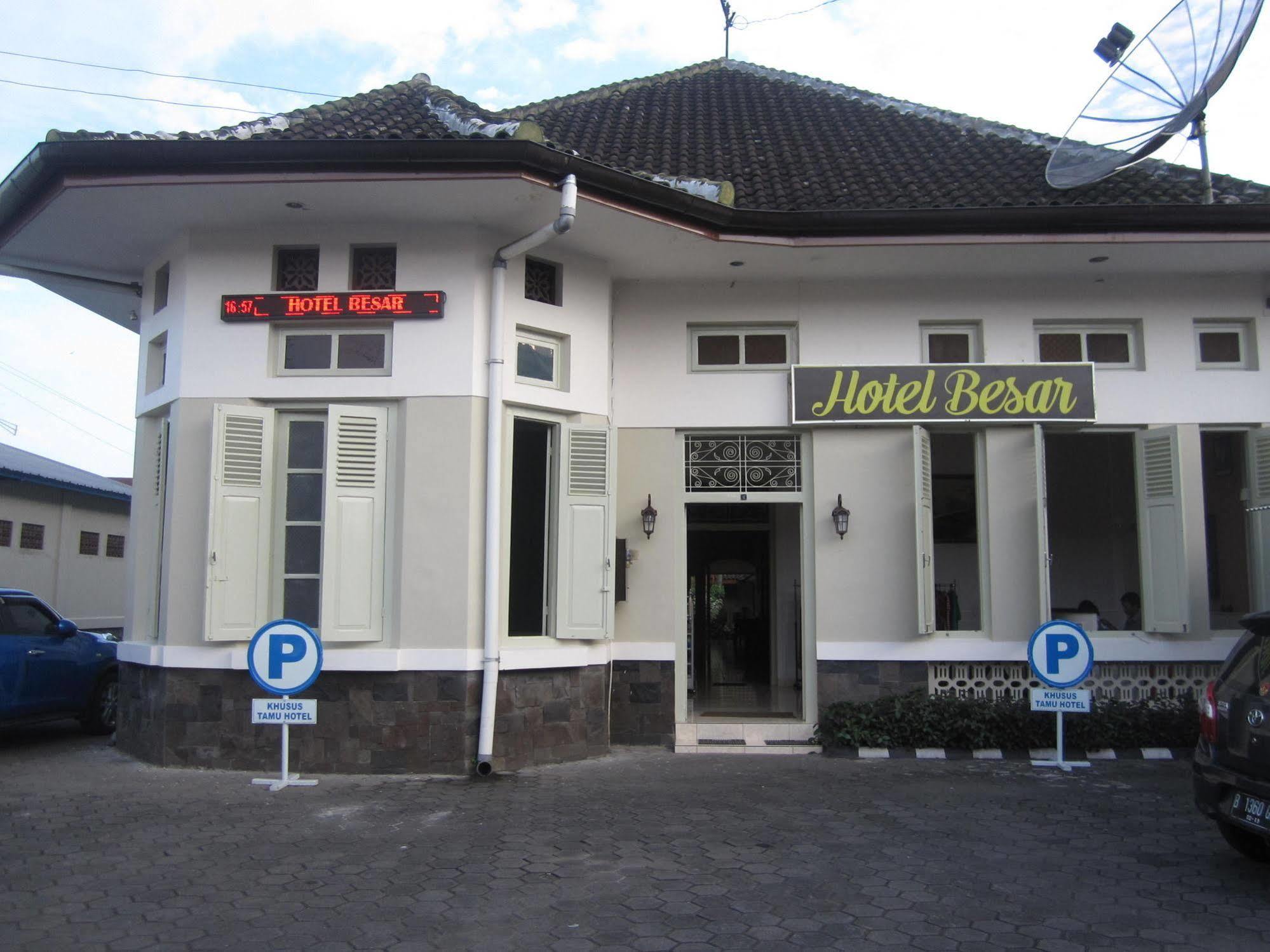 Hotel Besar Purwokerto Exteriör bild